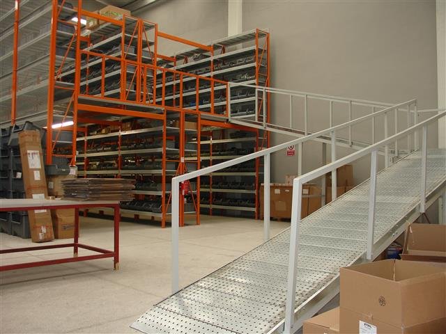 Rayonnage A Mezzanines 12